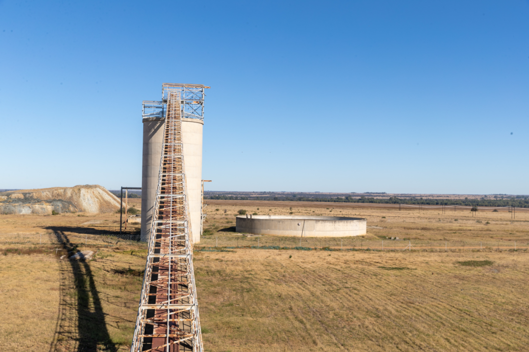 1766558159434287.png 1766558159434287.png